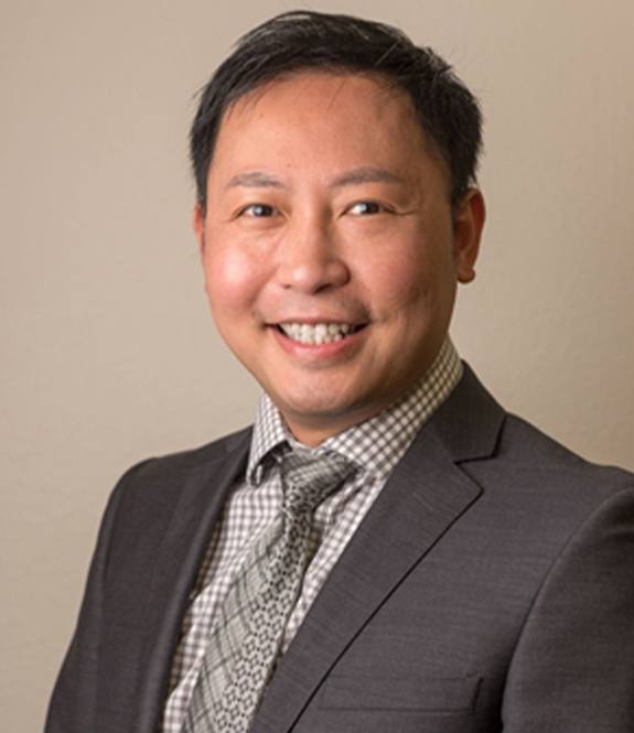 Grand Prairie dentist Dr. Khoa Pham