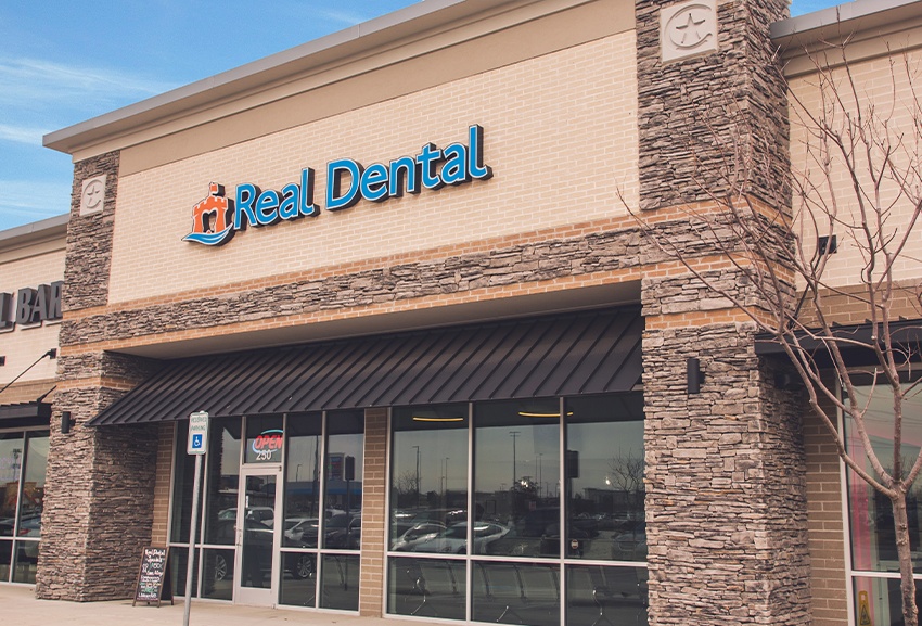 Real Dental office building in Grand Prairie Texas